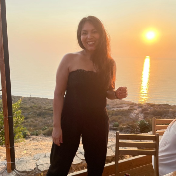 Meet your Posher, Valerie Dezarae - Picture 10 of 16